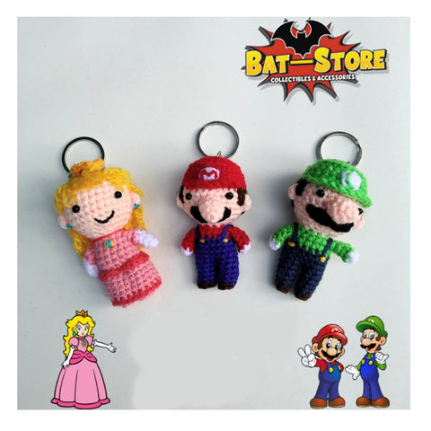 Llavero Amigurimi Chibi Mario Bros, Luigi y Princesa Nintendo
