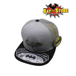 Gorra Batman Logo Arkaham Placa Aluminio Cepillado estilo "Trucker" Dc Comics