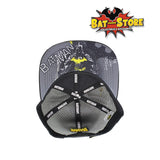 Gorra Batman Logo Arkaham Placa Aluminio Linea Cepillado estilo "Trucker" Dc Comics